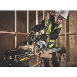 Dewalt battery circular online saw screwfix