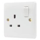 Vimark Pro 13A 1-Gang DP Switched Plug Socket White