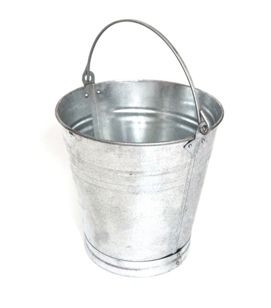 Metal Fire Bucket & Lid 10Ltr - Screwfix