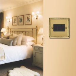 Varilight  10A 3-Gang 2-Way Light Switch  Georgian Brass