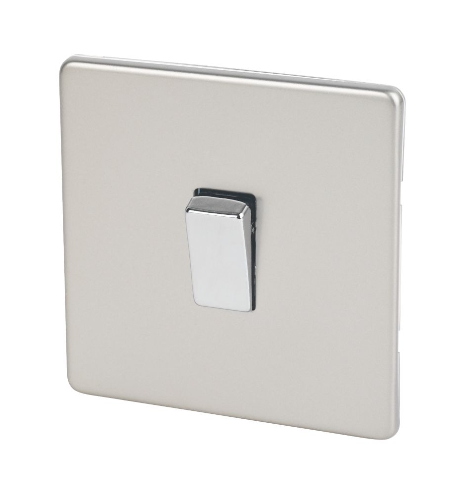 Varilight  10AX 1-Gang Intermediate Switch Satin Chrome