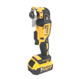 Dewalt deals kits screwfix