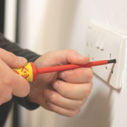 C.K Triton XLS Mixed  Electrical Insulated Screwdriver Set 5 Pcs