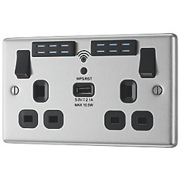 LAP  13A 2-Gang SP Switched Wi-Fi Extender + 2.1A 10.5W 1-Outlet Type A USB Charger Brushed Steel with Black Inserts