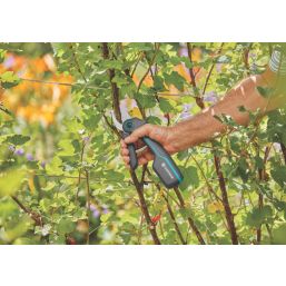 Gardena Bypass AssistCut Battery Assisted Secateurs 10.66" (271mm)