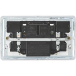 Knightsbridge  13A 2-Gang SP Switched Socket + 4.0A 20W 2-Outlet Type A & C USB Charger Matt White with White Inserts