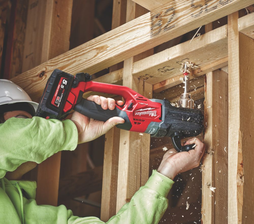 Milwaukee M18 CRAD2 0X 18V Li Ion RedLithium Brushless Cordless