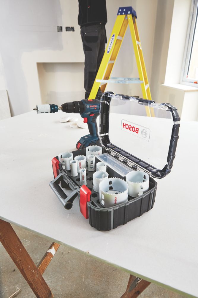 Test Bosch: Adaptateur Power Change, scie trépan et cloche