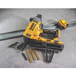 DEWALT Zinc-Plated Collated Concrete Nails 3mm x 17mm 1005 Pack