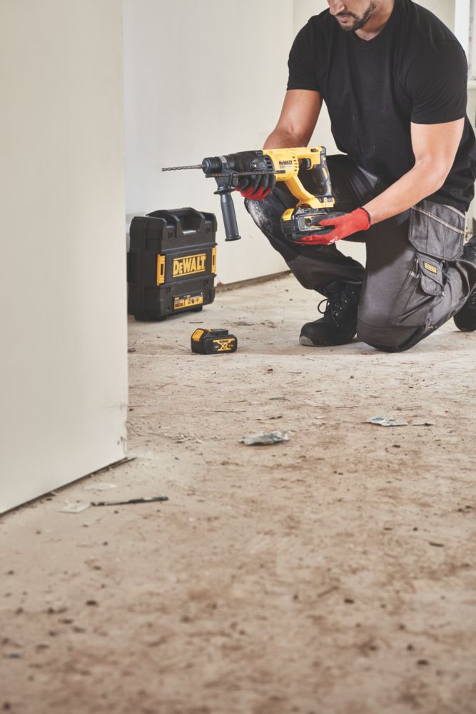 Sds cordless best sale drill dewalt