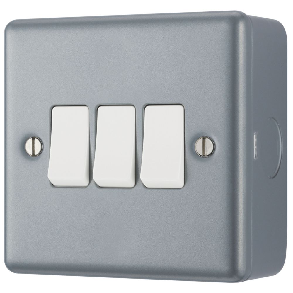 British General  10AX 3-Gang 2-Way Metal Clad Triple Light Switch with White Inserts