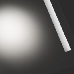 Croydex Horton  Battery-Powered Rectangular Illuminated Mirror With 413lm LED Light 500mm x 700mm