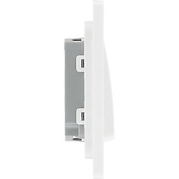 British General Evolve 20 A 16AX 2-Gang 2-Way Wide Rocker Light Switch  Pearlescent White with White Inserts