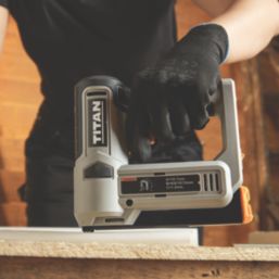 Titan TTB960STP 12mm 3.6V 1 x 1.5Ah Lithium   Second Fix Cordless Stapler