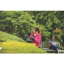Bosch AdvancedHedgeCut 65 65cm 500W 240V Corded Brushless Hedge Trimmer
