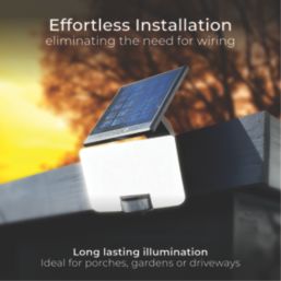 Luceco  Outdoor LED Solar-Powered Floodlight with Detachable Panel With PIR Sensor Black 1500lm