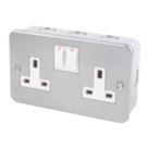Essentials   13A 2-Gang SP Switched Metal Clad Socket  with White Inserts
