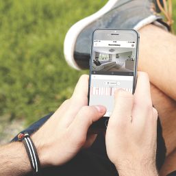 Yale SV-DPFX-B 12V Power Supply Black Wired 1080p Indoor Dome Pan / Tilt Wi-Fi IP Camera