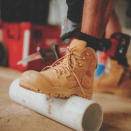 Hard Yakka Legend S3 Size 5  Wheat Water-Resistant  Safety Boots