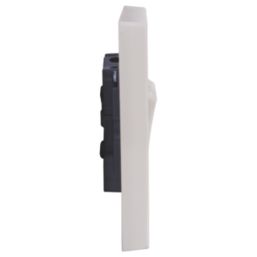 British General 900 Series 10A 1-Gang 3-Pole Fan Isolator Switch White