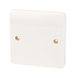 MK Logic Plus 20A Unswitched Flex Outlet  White