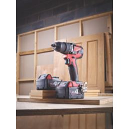 Milwaukee M18 CBLPD 402C 18V 2 x 4.0Ah Li Ion RedLithium Brushless