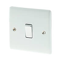 Intermediate Switches | Wiring Accessories | Screwfix.com