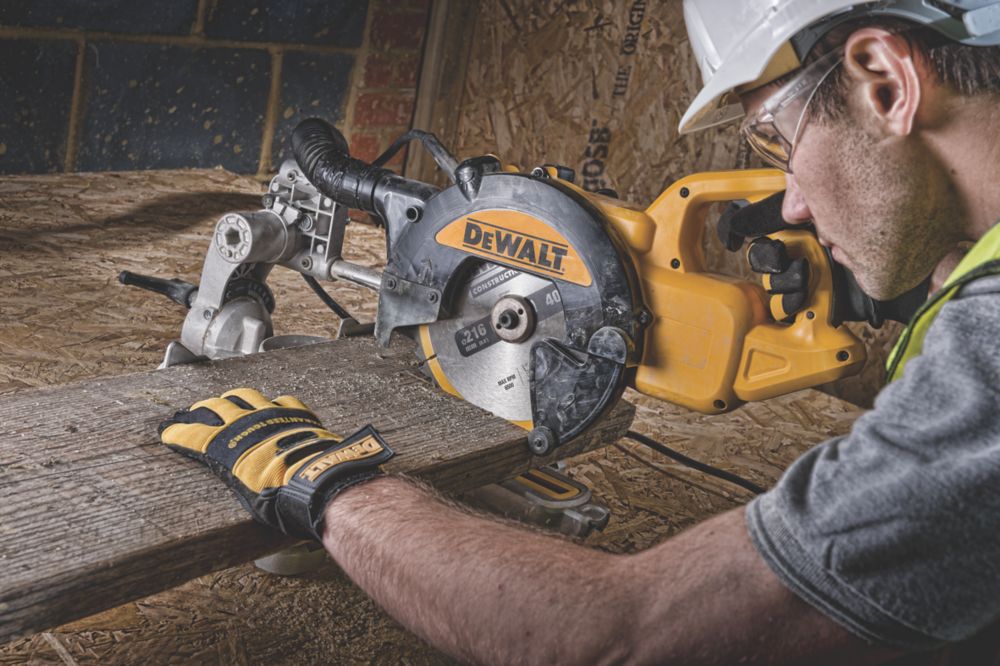 Dewalt cut deals off saw screwfix