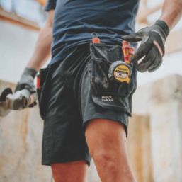 Hard Yakka Toughmaxx Lite Holster Stretch Work Shorts Black 32" W