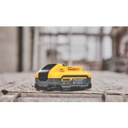 Dewalt 4ah battery online screwfix