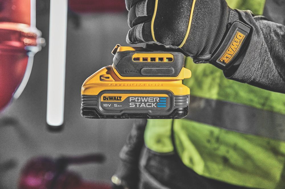 Batería DeWalt DCBP 518 18 V 5,0 Ah / 5000 mAh XR Li-Ion Powerstack - con