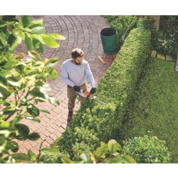 STIHL HSA 30   45cm 10.8V Li-Ion AS System Brushless Cordless Hedge Trimmer - Bare