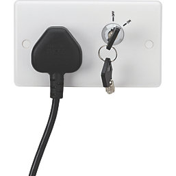 Knightsbridge  13A 1-Gang DP Switched Lockable Socket White
