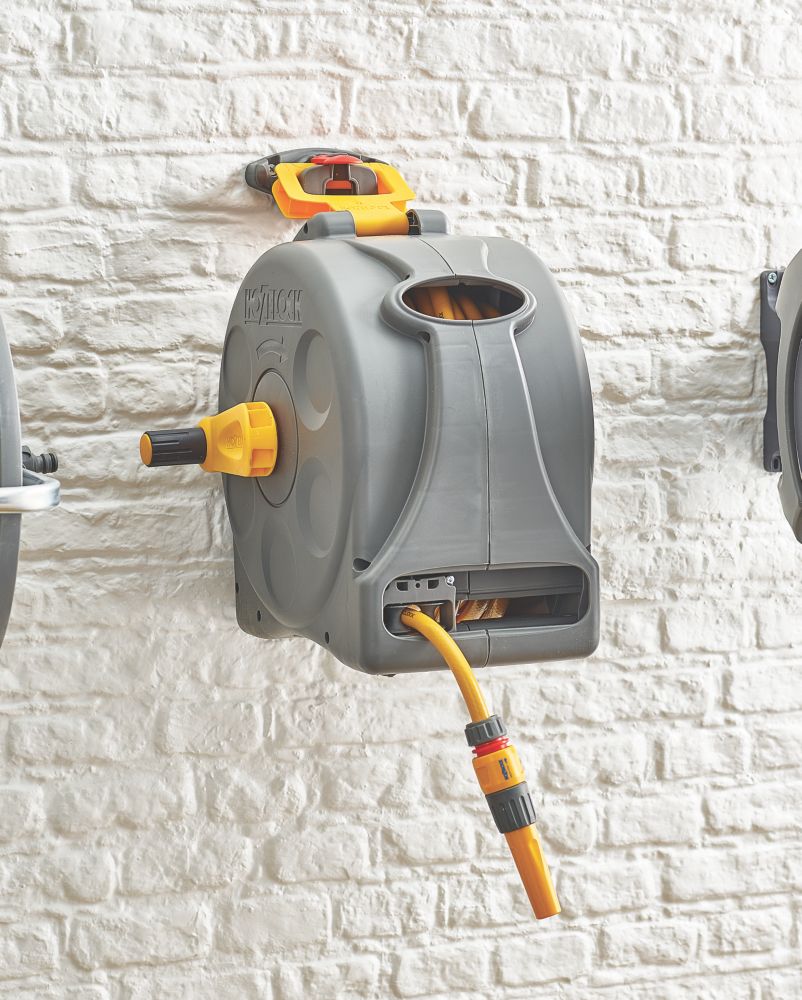 HOZELOCK - 2-in-1 Compact Hose Reel 25m : Portable or Wall-mounted Plastic  Reel, Easy Rewind Function, Supplied with Nozzle, Fittings and Fixings  [2415R0000]: Buy Online at Best Price in UAE 