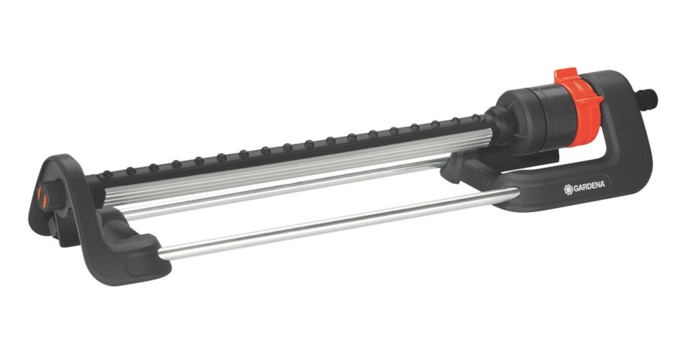 Gardena Aqua M Oscillating Sprinkler  250m²