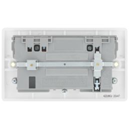 LAP  13A 2-Gang SP Switched Socket + 4.2A 15W 2-Outlet Type A & C USB Charger White