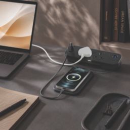 Masterplug 13A 2-Gang Switched Surge-Protected Extension Lead + 3.25A 3-Outlet Type A & C USB Charger Matt Black 2m