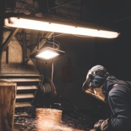 Briticent  Single 5ft LED Non-Corrosive Batten 36W 4860lm 100-240V