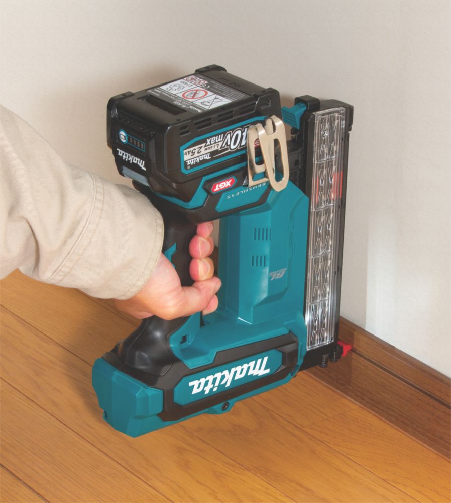 New Makita 40V Max XGT Cordless Brad Nailer