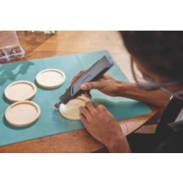 Dremel 8150 7.2V 1 x 2.0Ah Li-Ion  Brushless Cordless Multi-Tool with Accessories 21 Piece Set