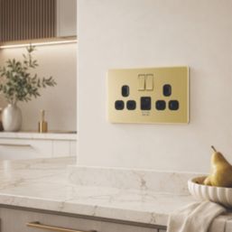 LAP  13A 2-Gang SP Switched Socket + 2.4A 12W 2-Outlet Type A & C USB Charger Satin Brass with Black Inserts