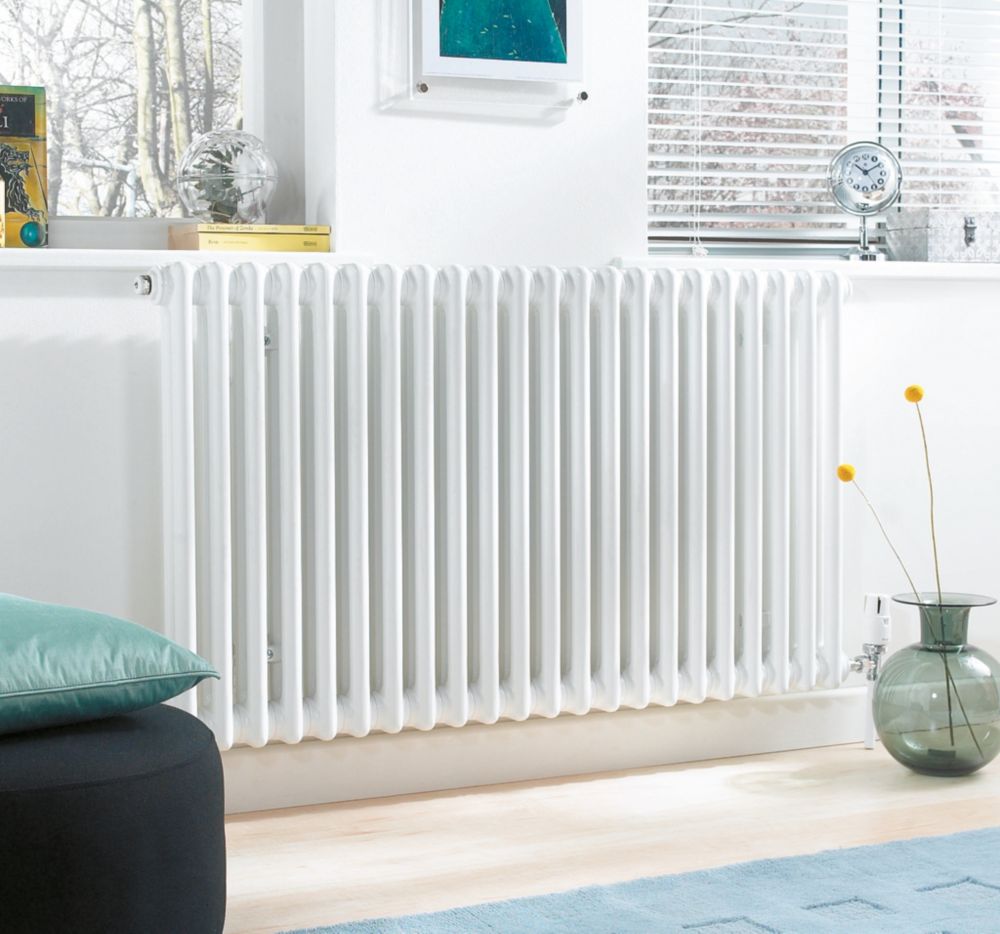 Acova Classic 4 Column Radiator 600mm X 812mm White 4629BTU - Screwfix