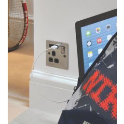 LAP 13A 1-Gang SP Switched Socket + 2.1A 10.5W 2-Outlet Type A USB ...