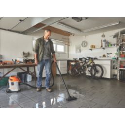 STIHL SE 33 1400W 12Ltr  Wet & Dry Vacuum Cleaner 220-240V