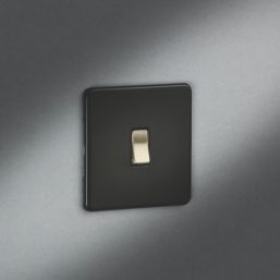 Knightsbridge  10AX 1-Gang Intermediate Switch Matt Black