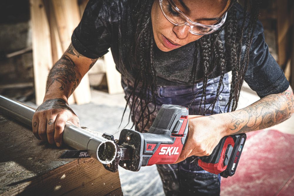 Skil cordless best sale reciprocating saw