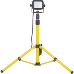 Luceco  LED Tripod Work Light 20W 2200lm 110V
