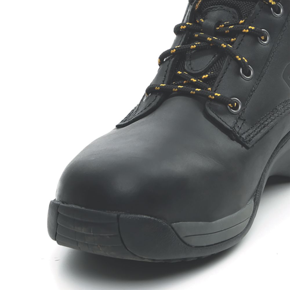 Screwfix lightweight safety outlet boots