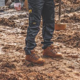 DEWALT Pro-Lite Comfort Size 7  Brown   Safety Boots