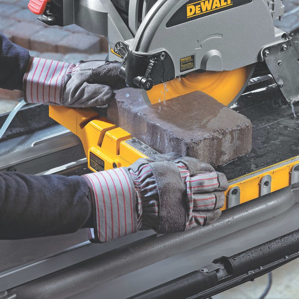 Dewalt tile outlet cutter screwfix